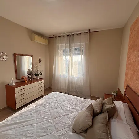 The Monte 10 * Baranzate